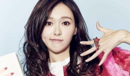 唐嫣爆料妈妈可爱视频,母女温馨互动引网友热议